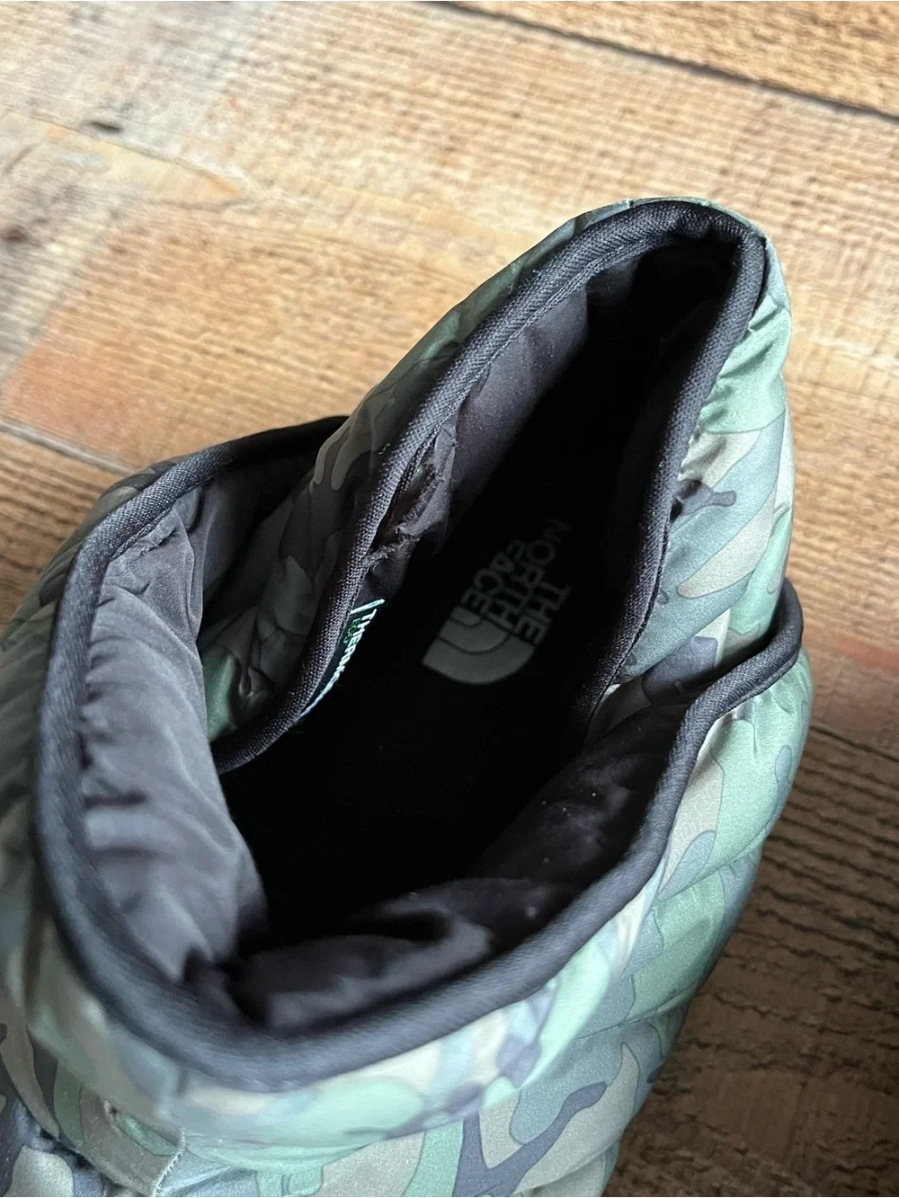 The North Face Camo Puffer Slip-On Shoes - Picture 8 of 8